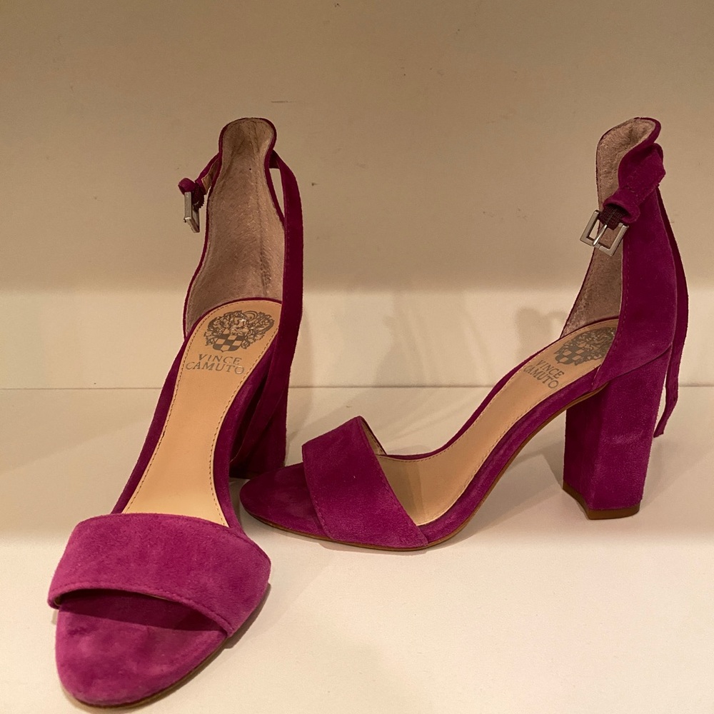 vince camuto purple suede block heel